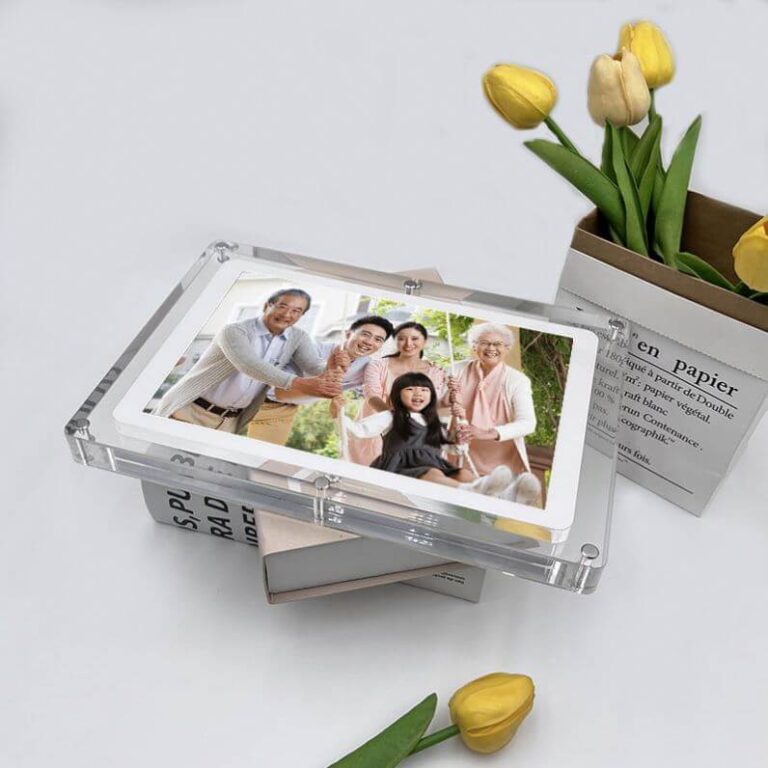 How to Select a Chinese Supplier for Acrylic Digital Photo Frames
